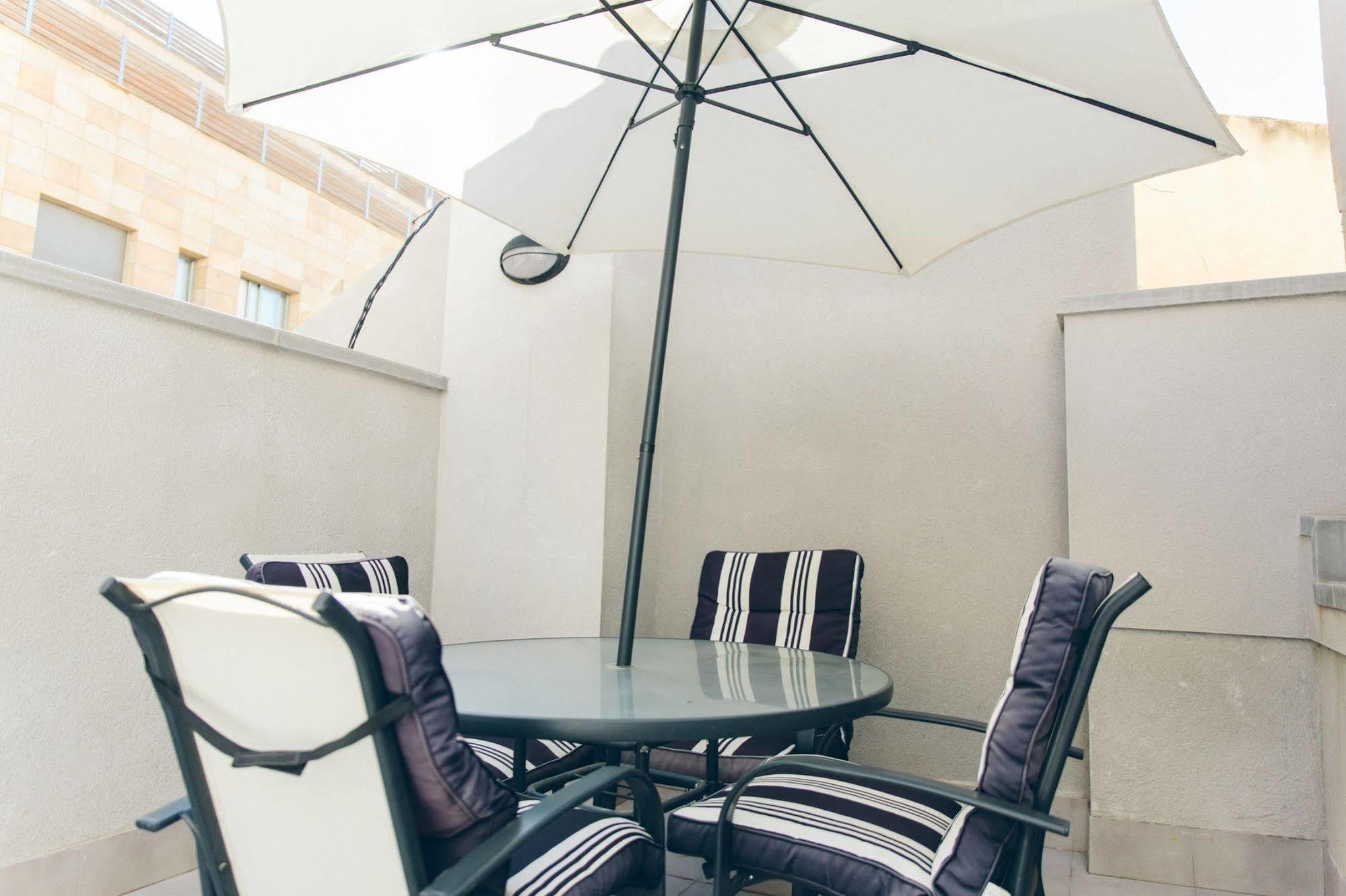 The Lucky Flats - Artilleros Аликанте Экстерьер фото